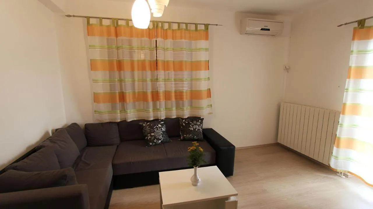 Apartments Duda Малинска
