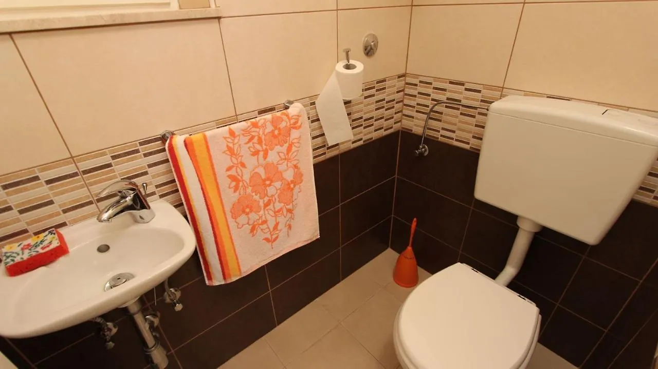 Гостевой дом Apartments Duda Малинска
